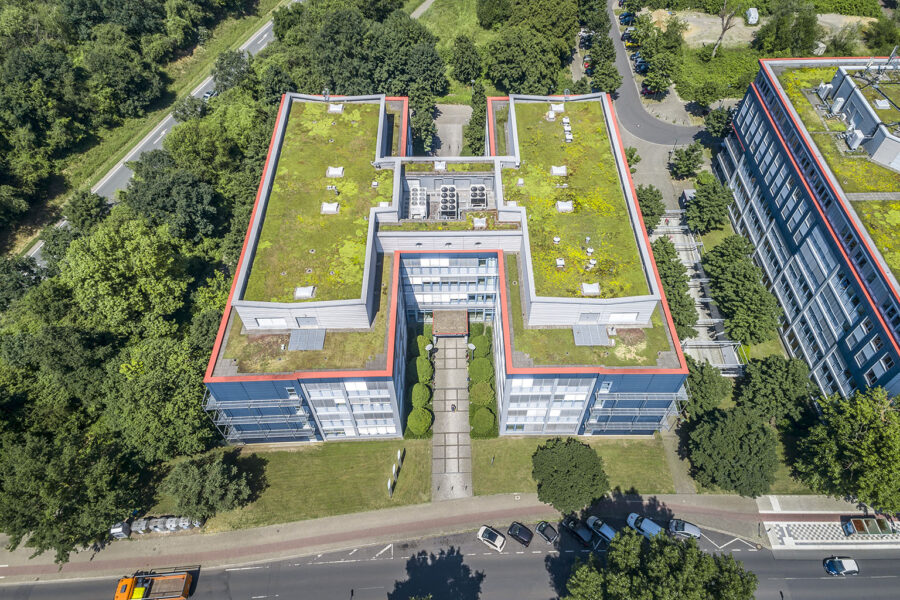 Life Science Center Gebäude Vogelperspektive Vorderansicht